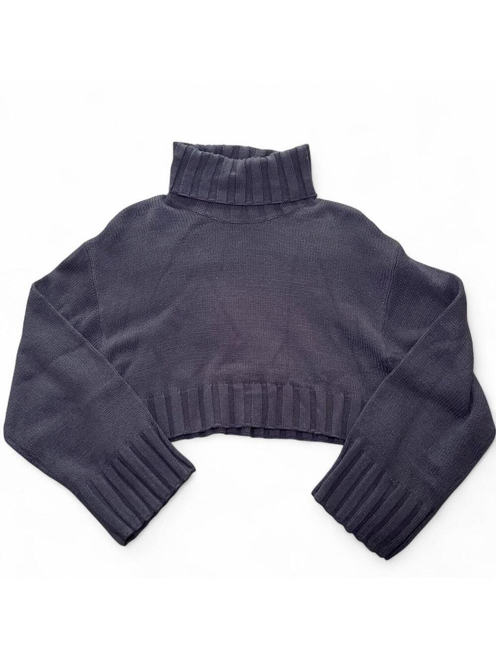 H&M navy cropped turtleneck sweater